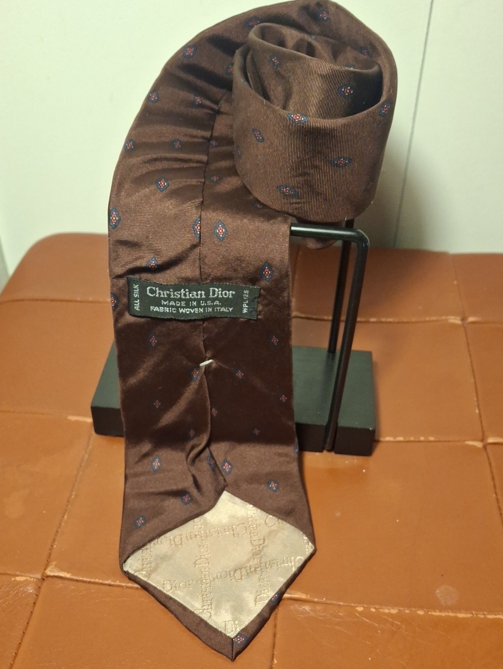 Tie (Not in subcategory)